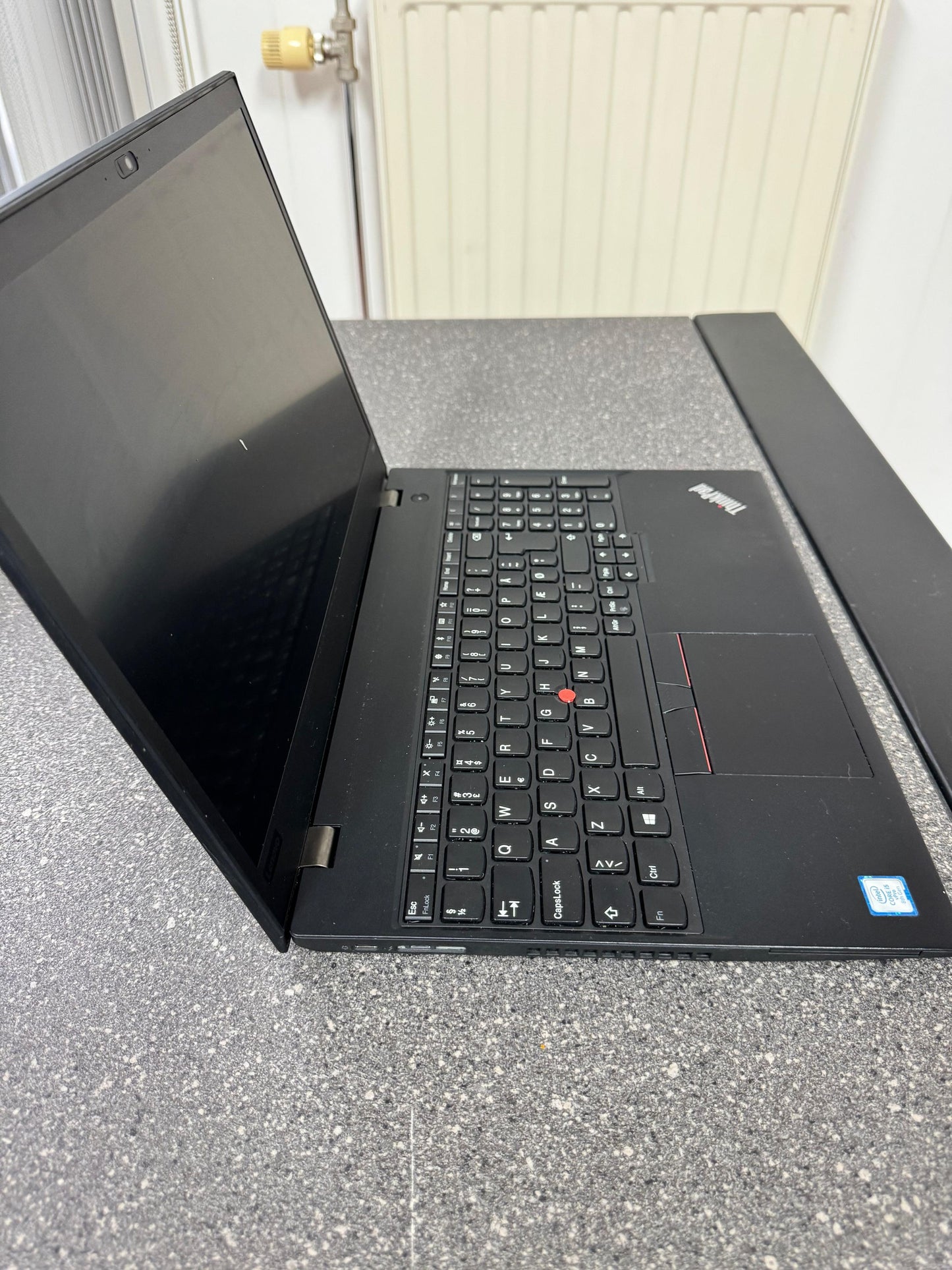 Lenovo Thinkpad T580 Core i5-8350U 1.7 GHz 8Gb Ram 256