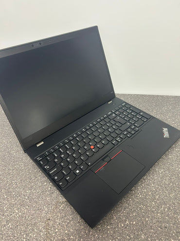 Lenovo Thinkpad T580 Intel Core 15'' 16GB 500G i7-8650U CPU @ 1.90GHz 1800 MHz