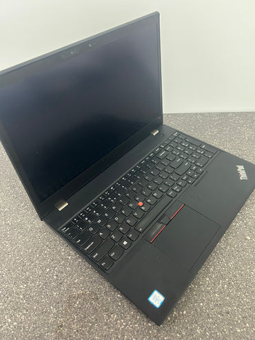 Lenovo Thinkpad T580 Intel Core 15'' 32GB 512G i7-8650U CPU @ 1.90GHz 1800 MHz