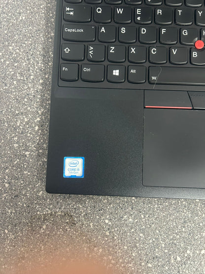 Lenovo Thinkpad T570 Intel Core 15.6'' 8GB 256G i7-8665U  CPU @ 1.90GHz 1800 MHz