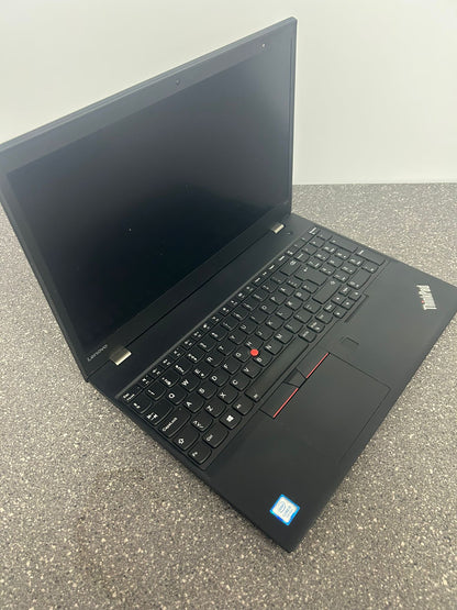 Lenovo Thinkpad T570 Intel Core 15.6'' 8GB 256G i7-8665U  CPU @ 1.90GHz 1800 MHz