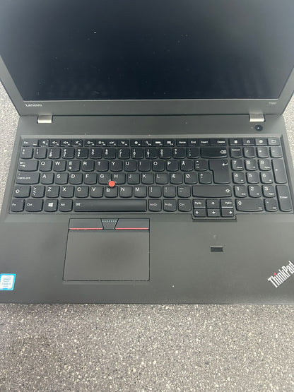 Lenovo Thinkpad  Intel Core 15.6'' 8GB 256G  i5-6200U CPU @ 1.90GHz 1800 MHz