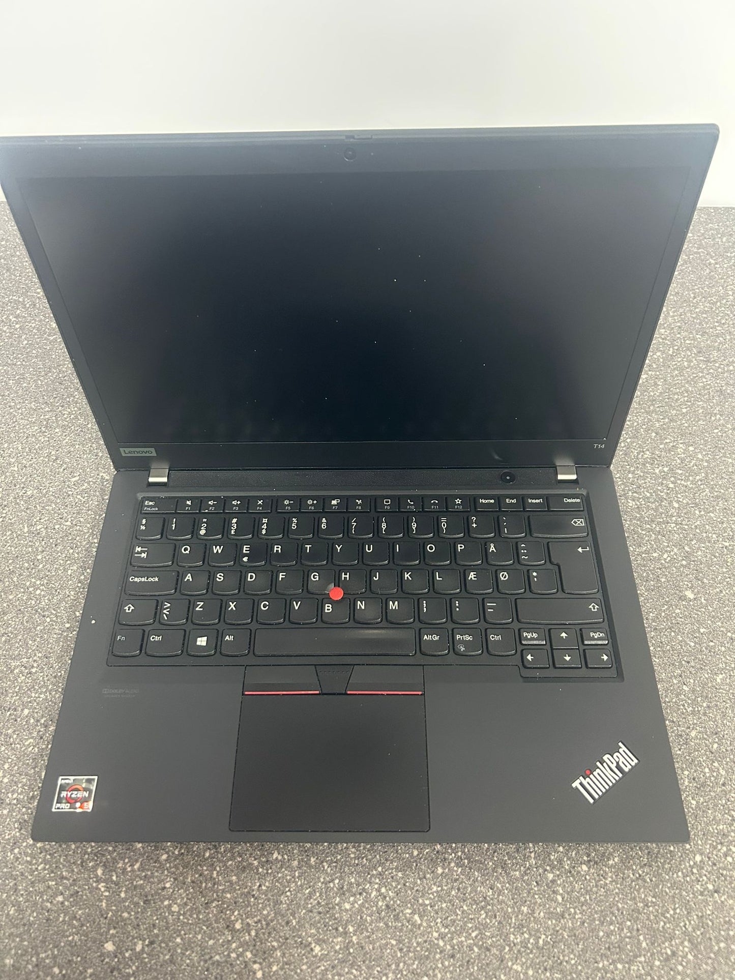 Lenovo Thinkpad T14 14'' AMD Ryzen 5 PRO 4650U 8GB 256G  with Radeon Graphics 2.1 GHz