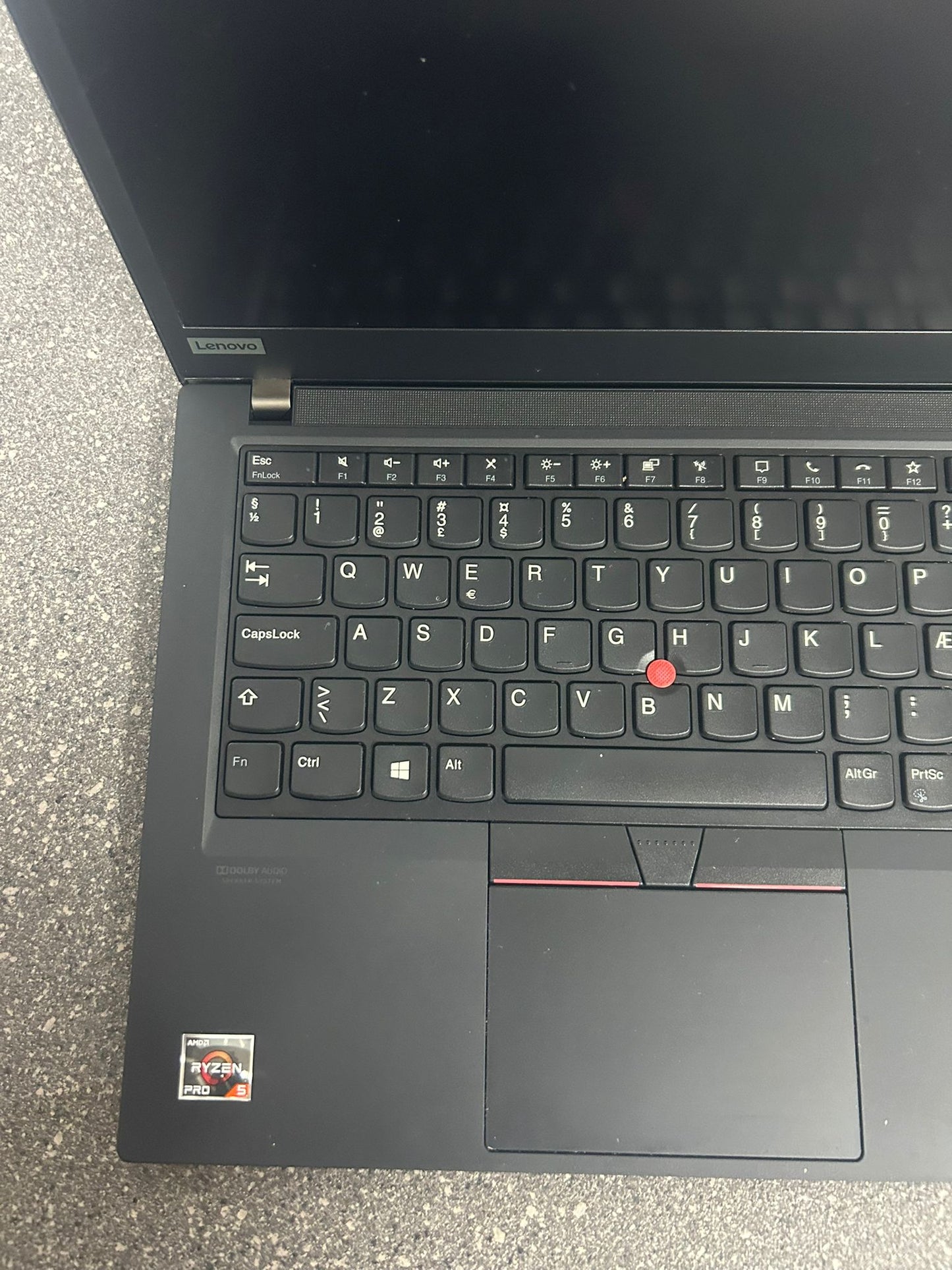 Lenovo Thinkpad T14 14'' AMD Ryzen 5 PRO 4650U 16GB 256G  with Radeon Graphics 2.1 GHz