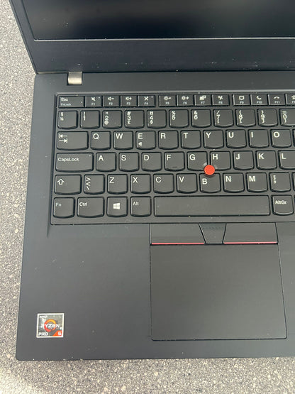 Lenovo Thinkpad L14 14'' AMD Ryzen 5 PRO 4650U 8GB 256G  with Radeon Graphics 2.1 GHz