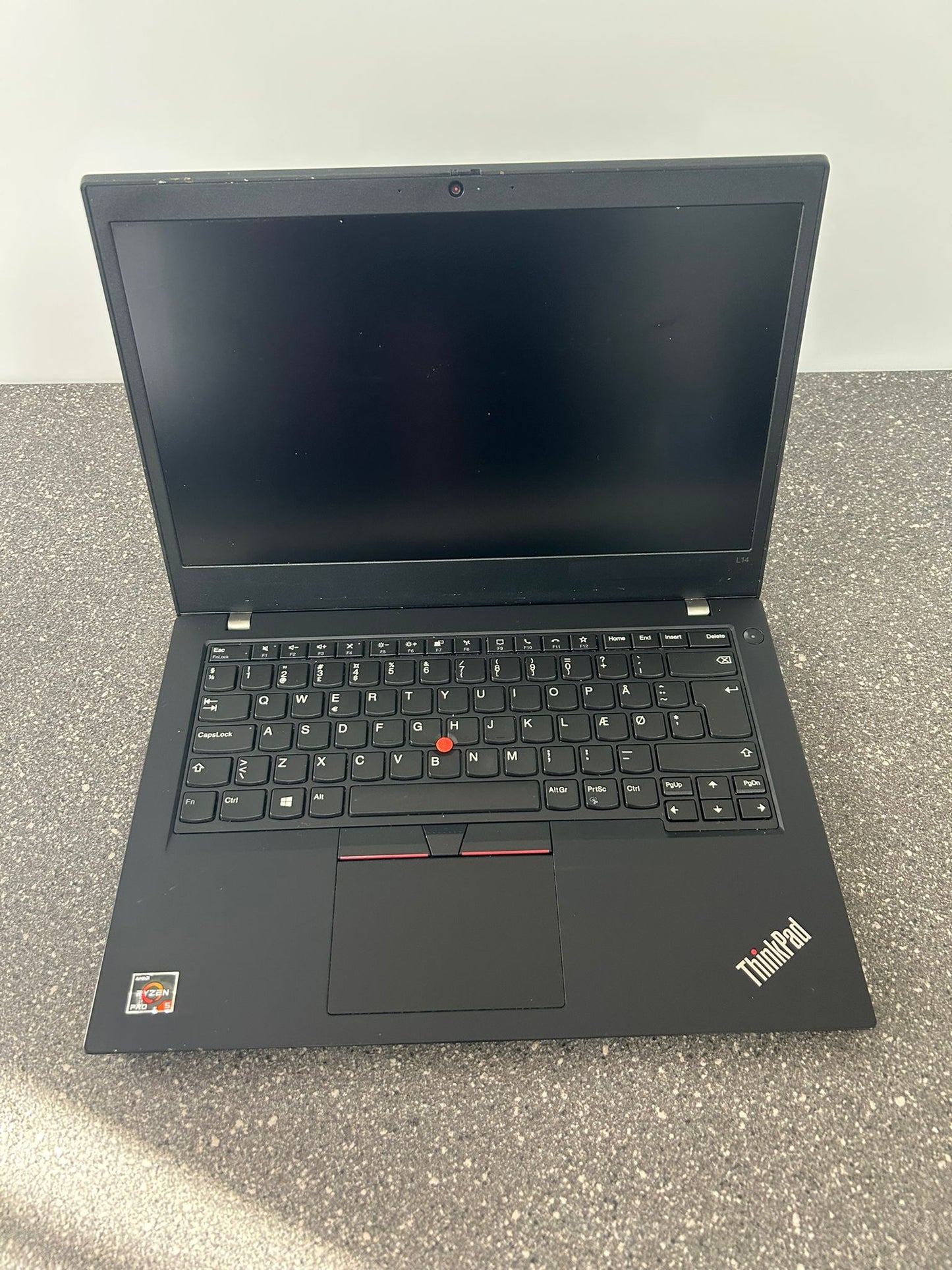 Lenovo Thinkpad L14 14'' AMD Ryzen 5 PRO 4650U 8GB 256G  with Radeon Graphics 2.1 GHz