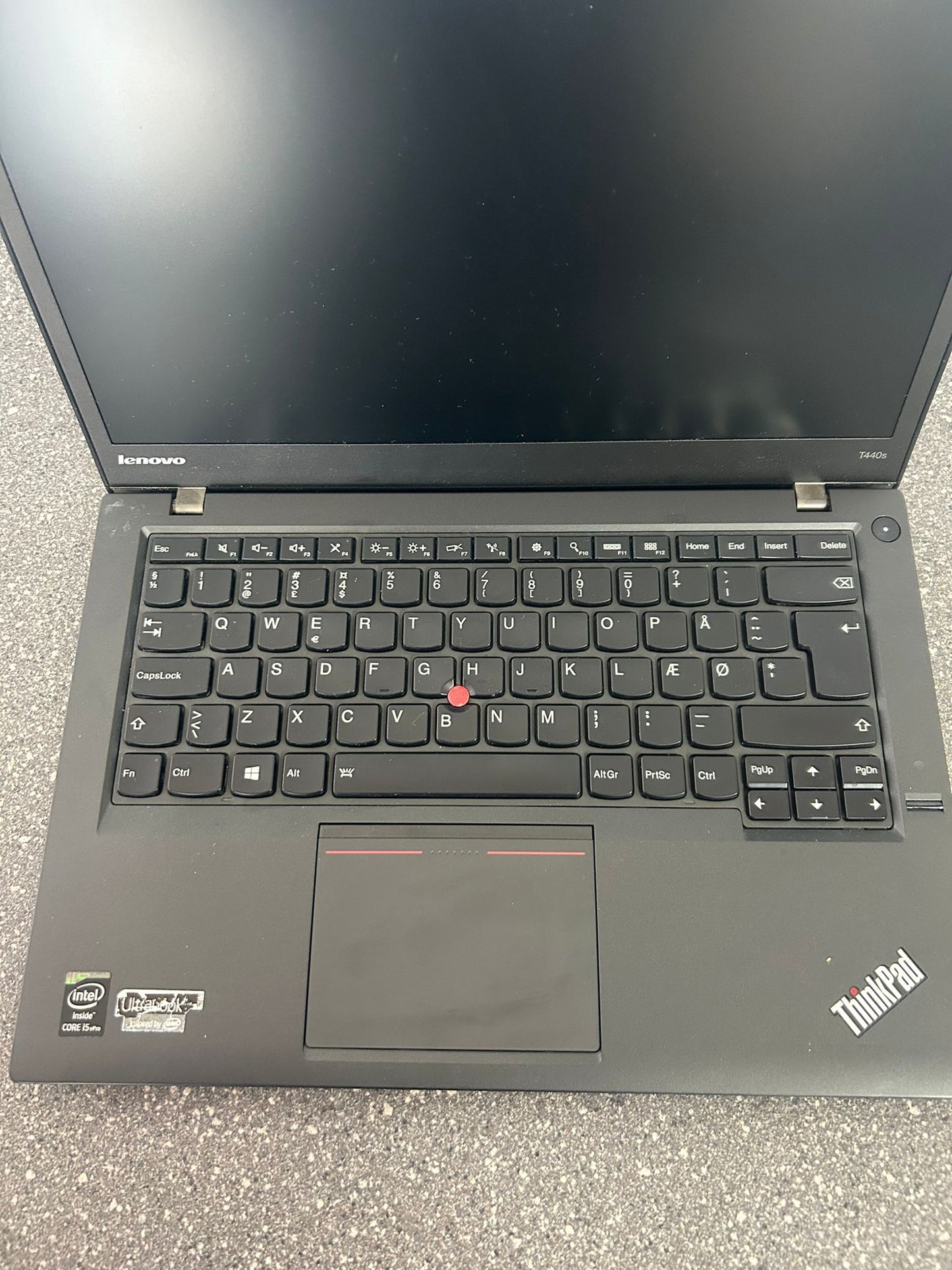 Lenovo Thinkpad T440s 14'' Intel(R) Core(TM) i5-4300U 8GB 150G  CPU @ 1.90GHz 1900 MHz