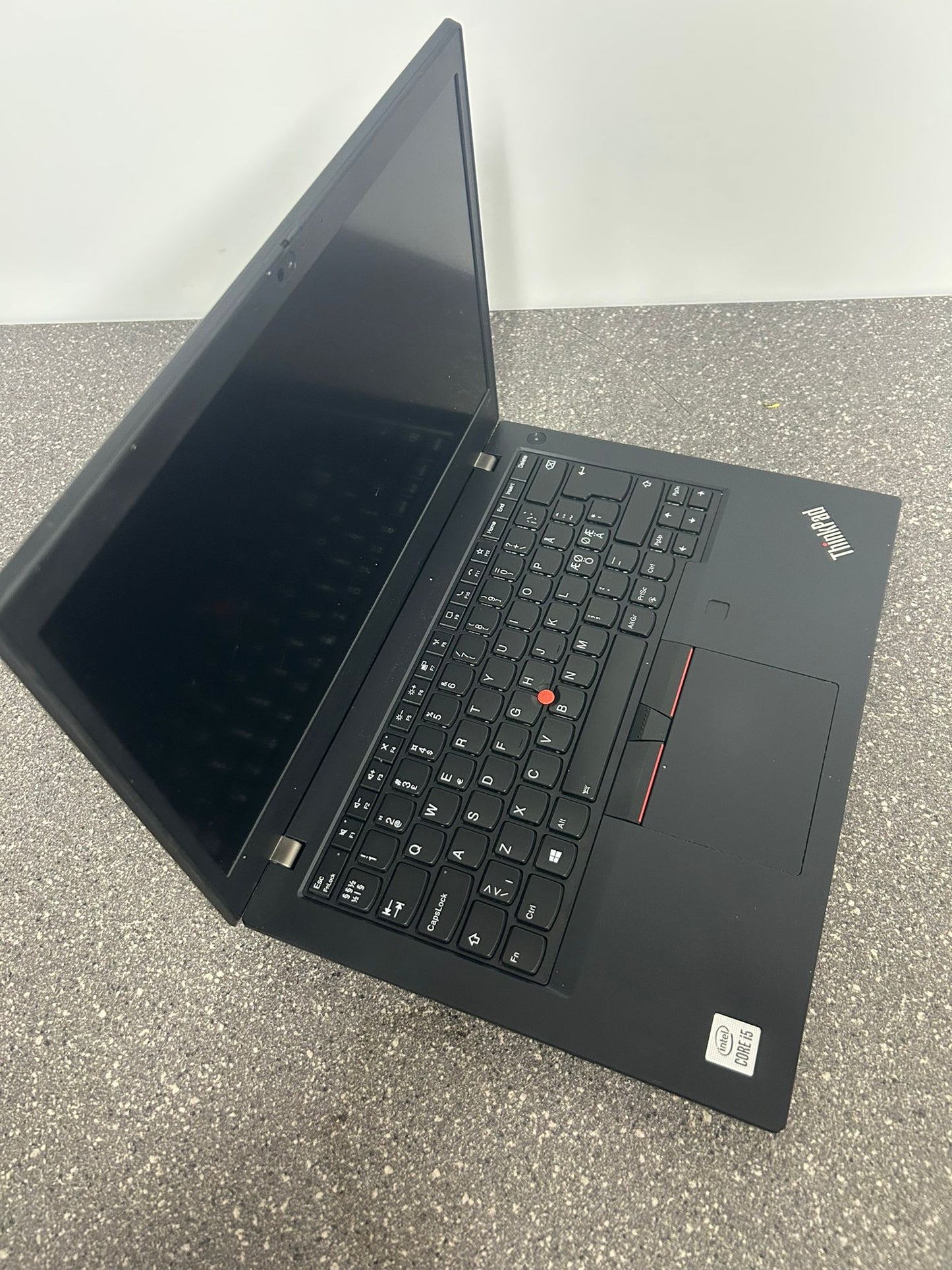 Lenovo Thinkpad L14 14''  Intel(R) Core(TM) i5-10210U 16GB 256GB CPU @ 1.60GHz 1600 MHz