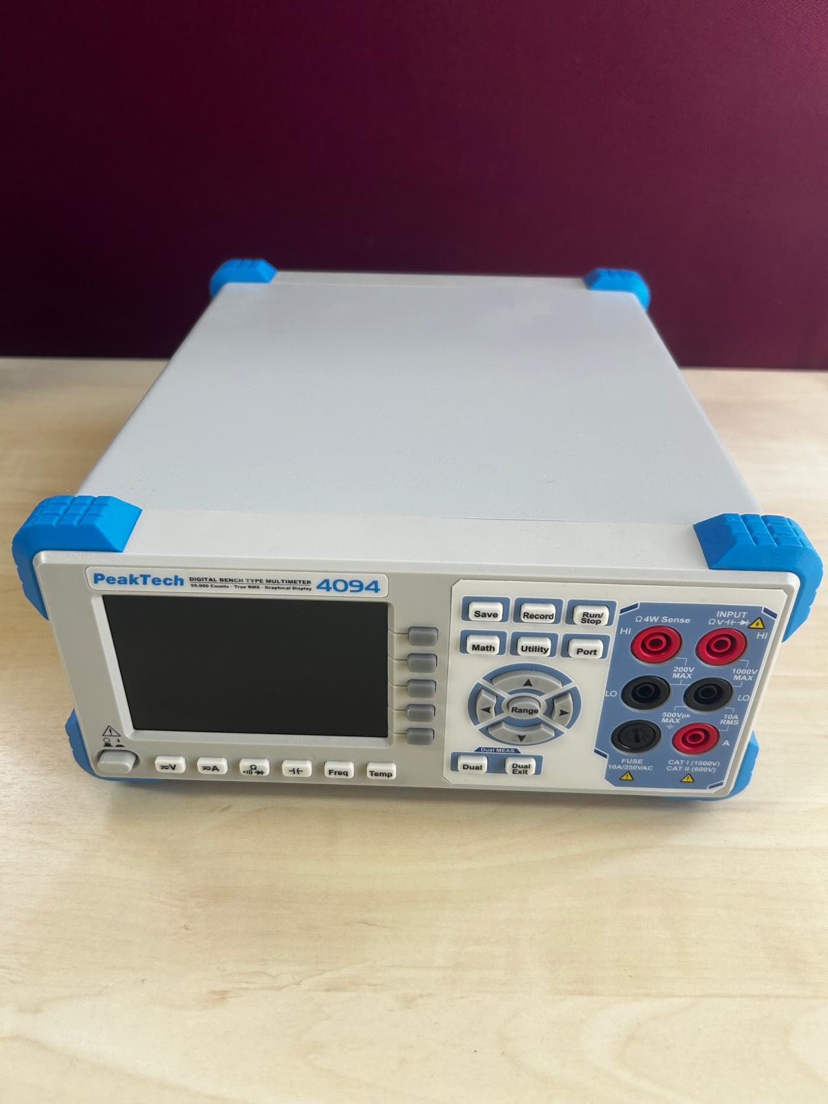 PeakTech P 4094 Tischmultimeter 55.000 Counts, TFT-Display, RS-232  Präzises True RMS Messgerät für Labor & Industrie