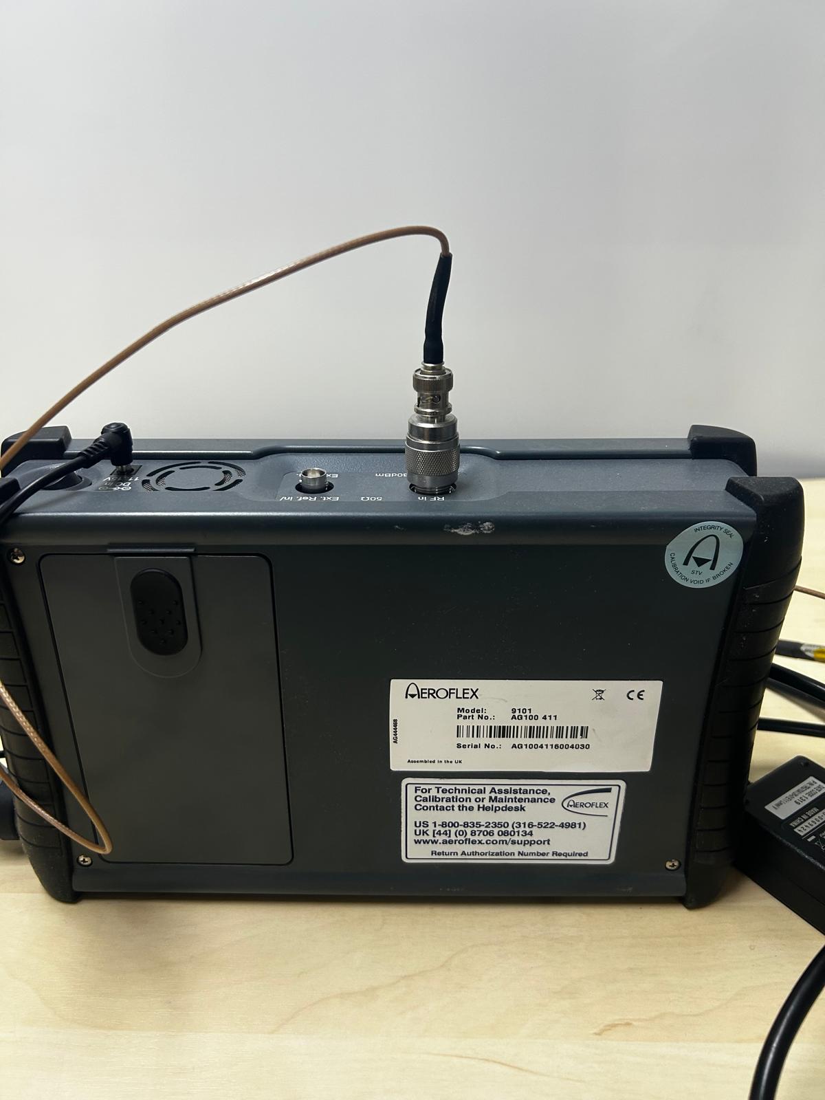 Aeroflex 9101 handheld spectrum analyzer