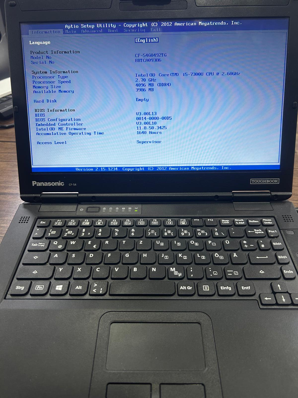 Panasonic Toughbook CF-54 2.60GHz i5-7300U Intel® Core™ i5 7th Generation 14" 1366 x 768Pixel Schwarz, Silber Notebook