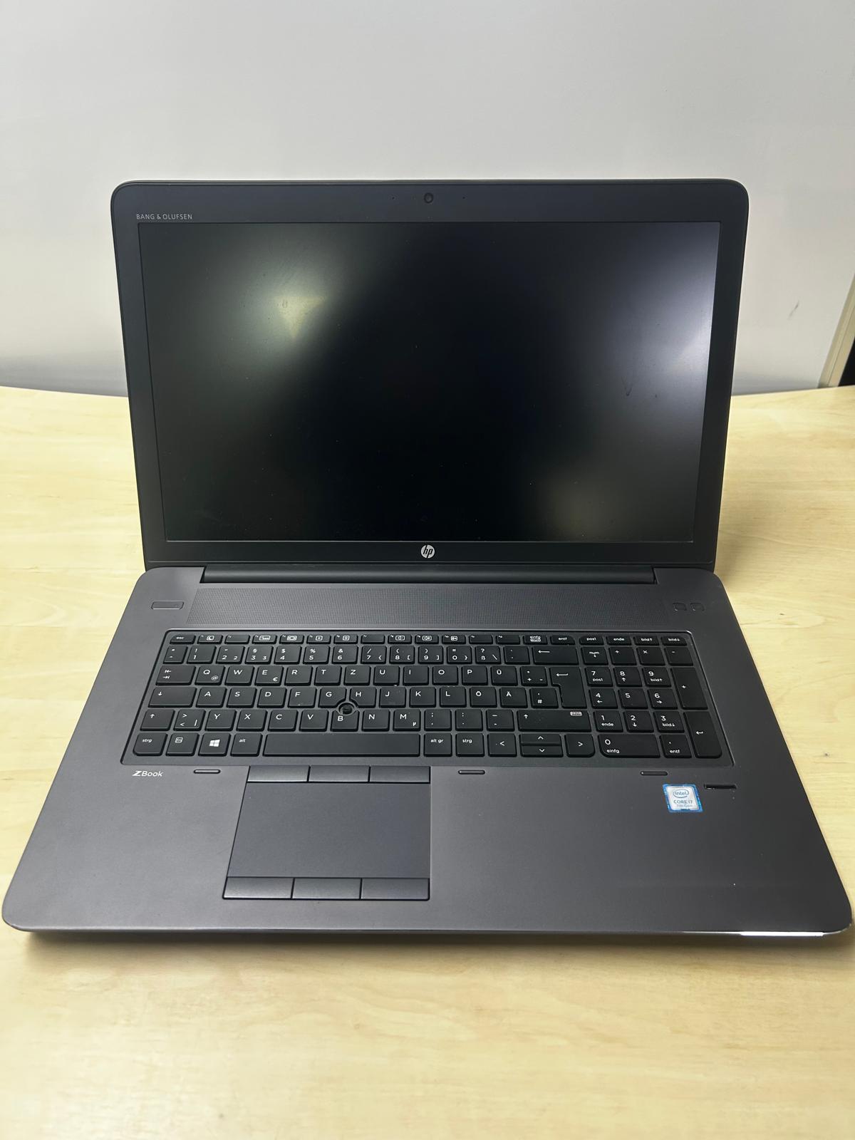 HP ZBook i7 7th gen 17.3'' 256 GB 16 GB RAM Windows 10 Pro