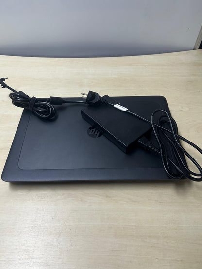 HP ZBook i7 7th gen 17.3'' 256 GB 16 GB RAM Windows 10 Pro