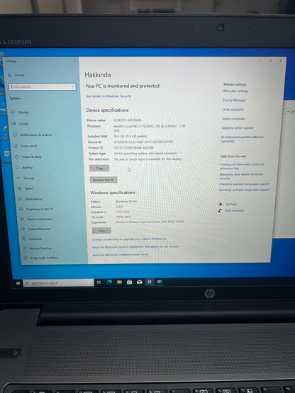 HP ZBook i7 7th gen 17.3'' 256 GB 16 GB RAM Windows 10 Pro