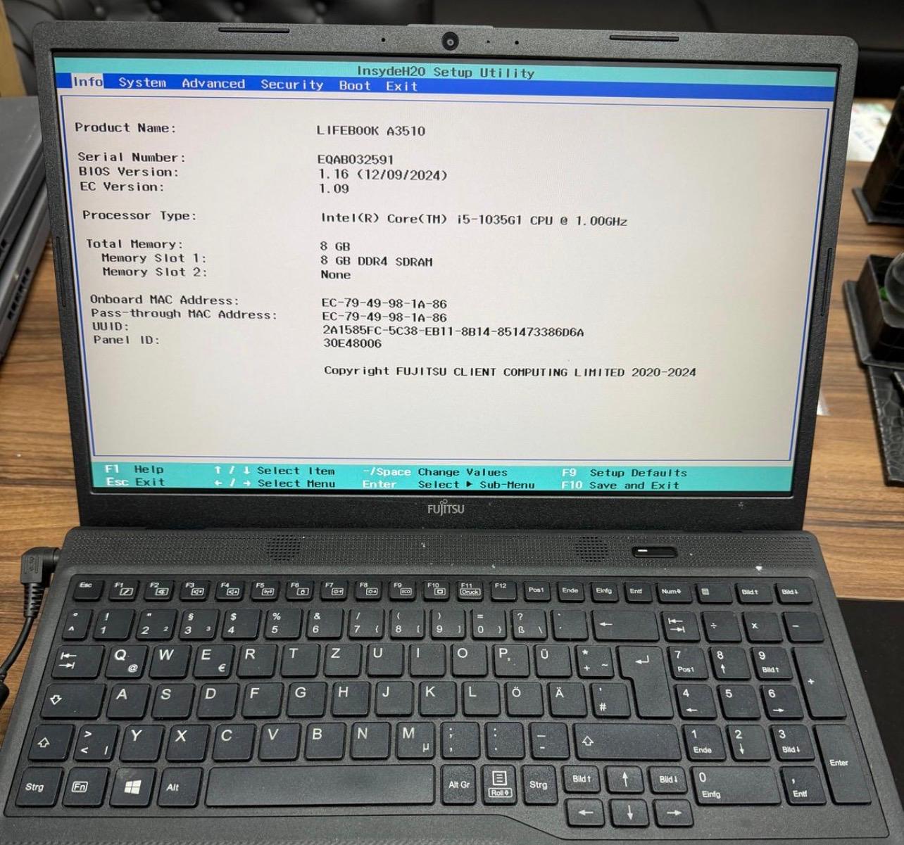 Fujitsu Lifebook A3510 Intel Core i5 10th Gen.8 GB RAM  Notebook 15.6''