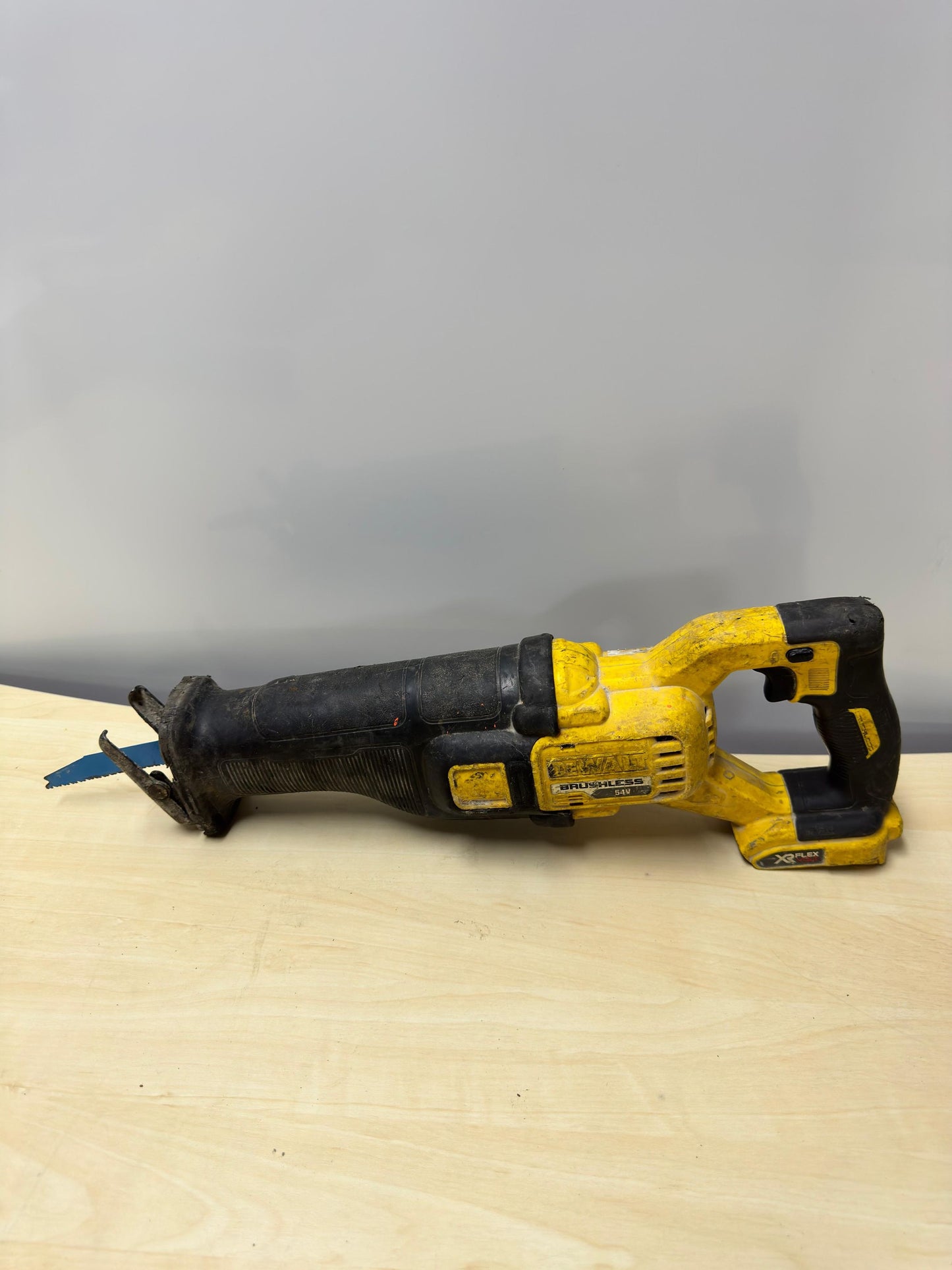 Dewalt DCS 388 Säbelsäge