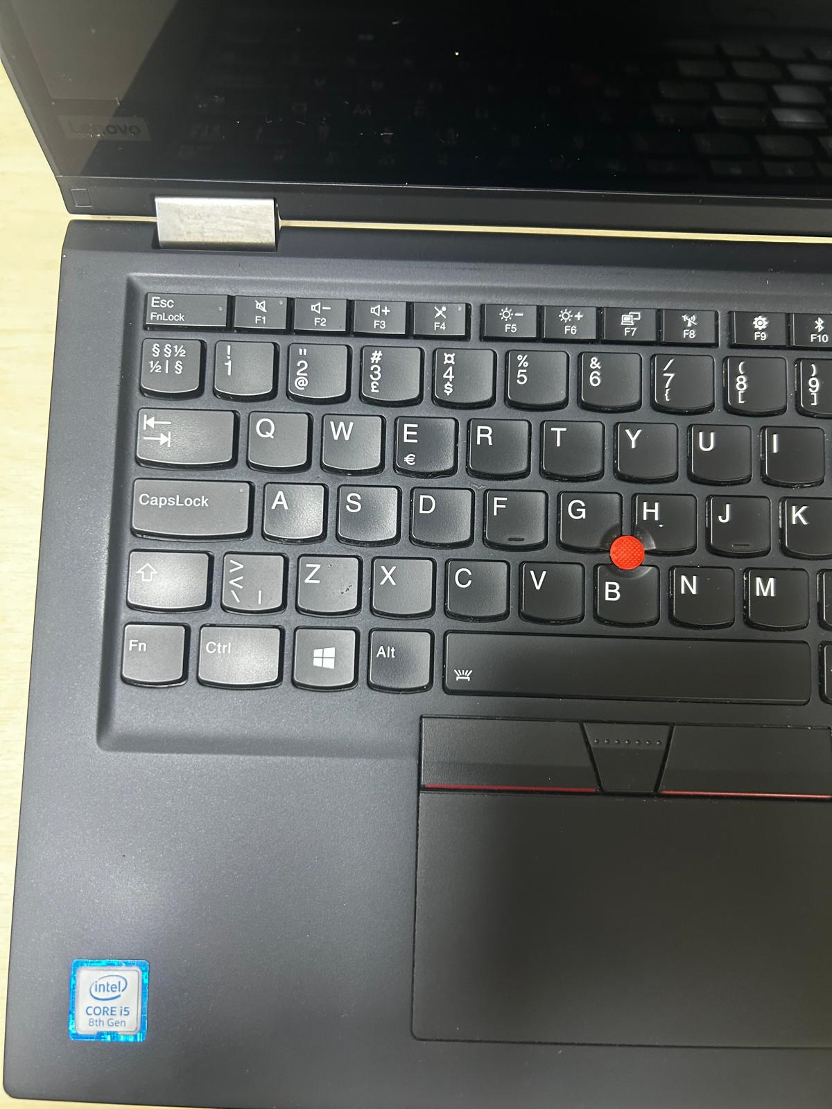 LENOVO X390 Yoga Intel Core  i5-8265U 8 GB RAM 256 GB 13.3 '' Notebook