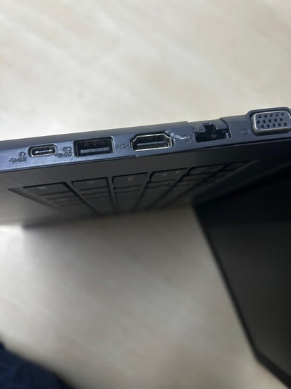 LENOVO V330 81B0 Intel Core i5-8250U CPU 12 GB RAM 256 GB 14'' Notebook