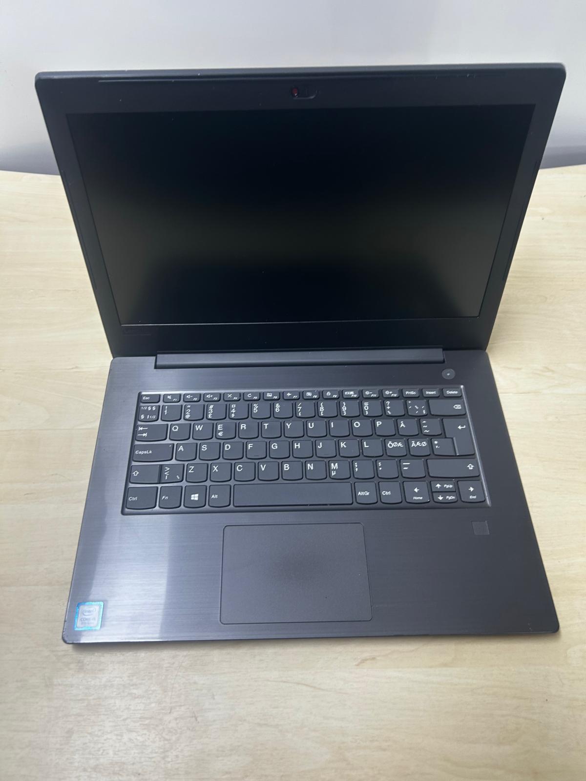 LENOVO V330 81B0 Intel Core i5-8250U CPU 12 GB RAM 256 GB 14'' Notebook