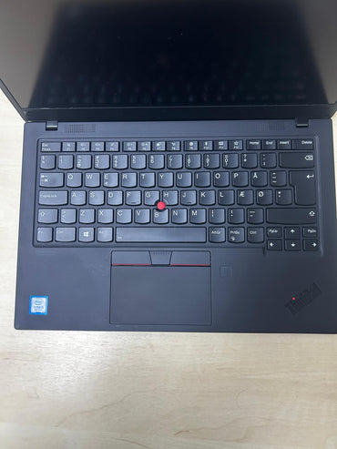 Lenovo Thinkpad X1 Carbon Intel Core  i5-8265U CPU @ 1.60GHz 1.5 GHz 16 GB RAM 512 GB 14'' Notebook
