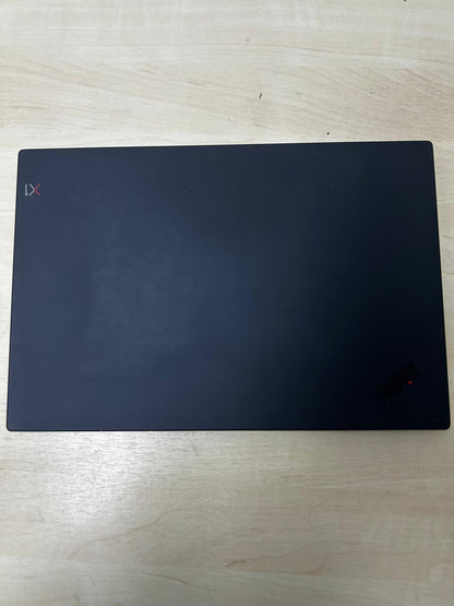 Lenovo Thinkpad X1 Carbon Intel Core  i5-8265U CPU @ 1.60GHz 1.5 GHz 16 GB RAM 512 GB 14'' Notebook