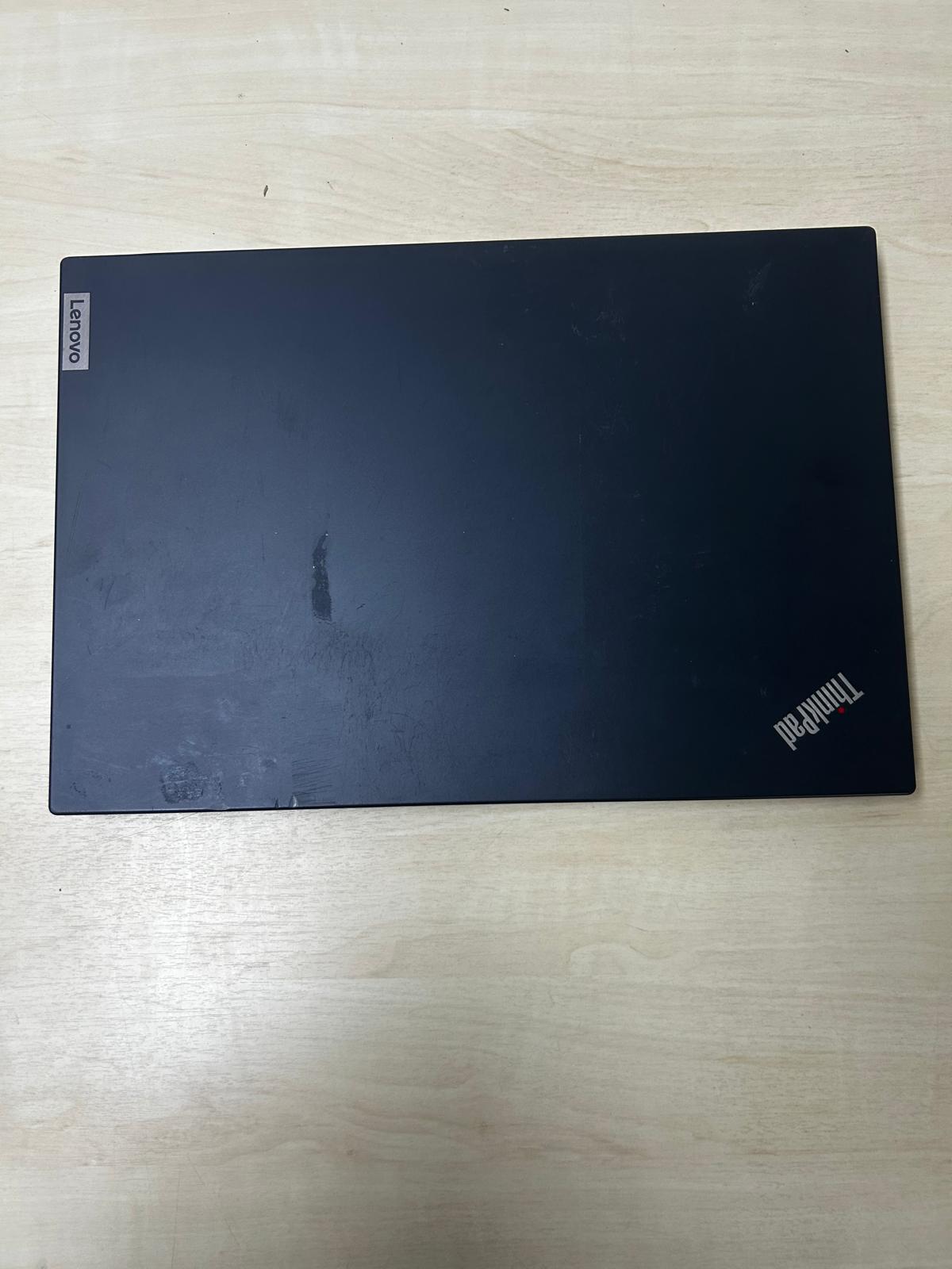 Lenovo Thinkpad T15P Intel Core i7-10750H CPU @ 2.60GHz 2,6 Ghz 16GB RAM 512 GB 15'' Notebook