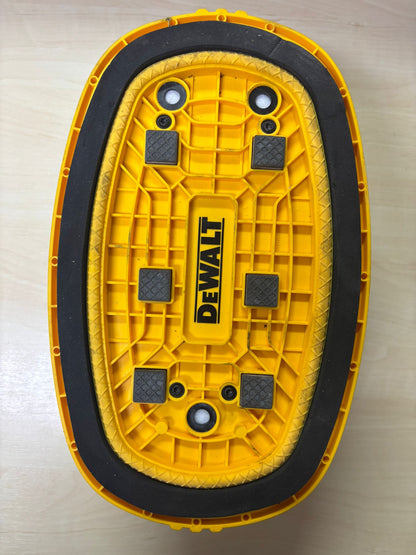 Dewalt Akku Saugheber DCE590N-XJ 18 Volt XR - Vakuumheber, ansaugen auf Knopfdruck mit digitalem Manometer, bis 120kg GEBRAUCHT