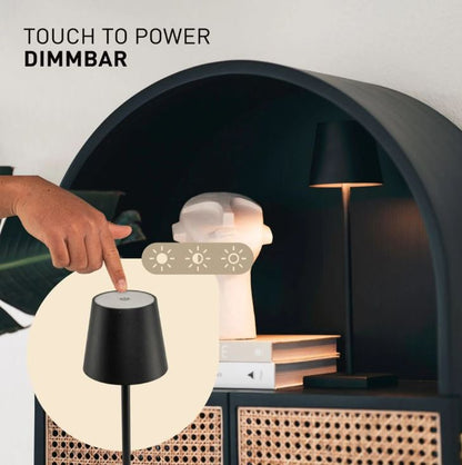 Climaqx Designer-Tischlampe – Dimmbare LED-Lampe für den Außen- und Innenbereich – USB-Restaurantlampe (Schwarz) [Energieklasse A++]
