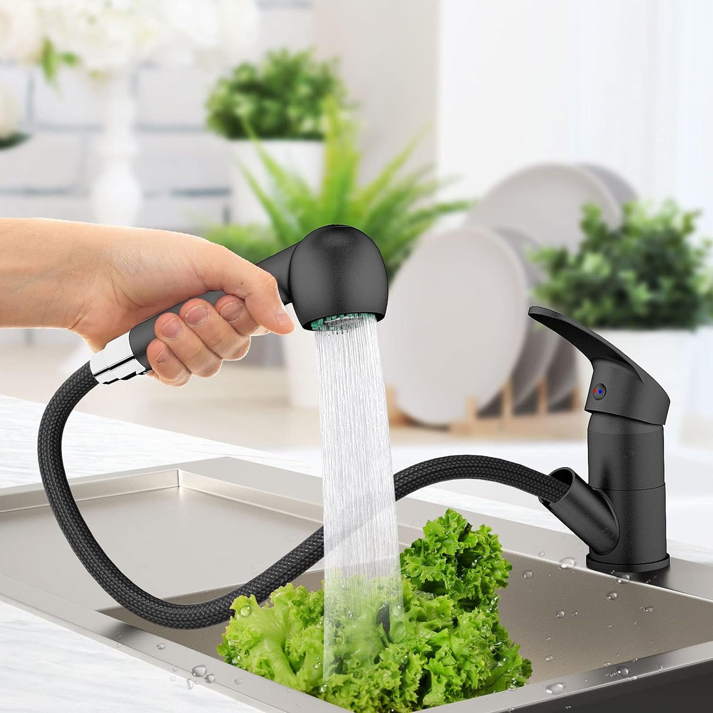 EUPYTE Schwarz Wasserhahn Küche Ausziehbar, Mischbatterie küchenarmatur 360° Schwenkbar für Küche, Einhebel Spültischarmatur Armatur mit 2 Strahlarten ( Brause/Sprudelwasser)