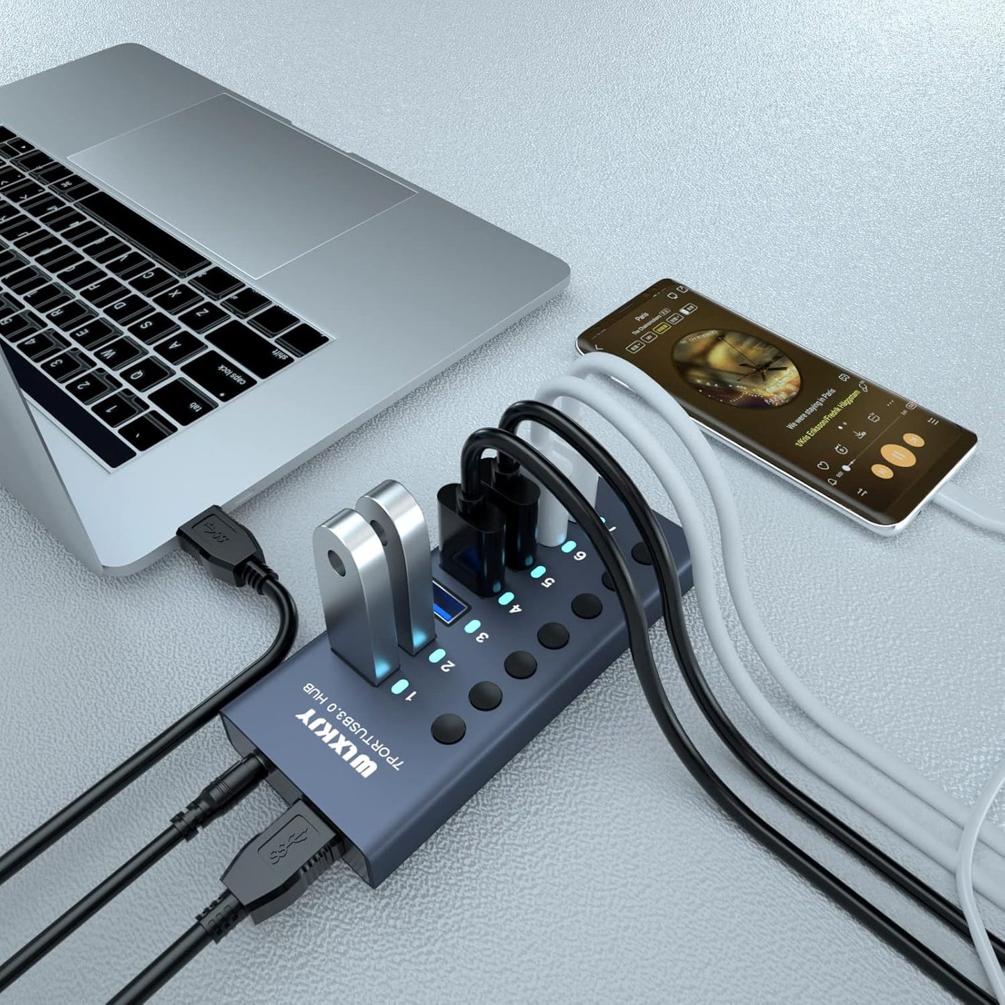 3.0 USB-Hub - 7-Port-Aluminium-Hub für problemlose Verbindung, Aufladung und rasante Datenübertragung