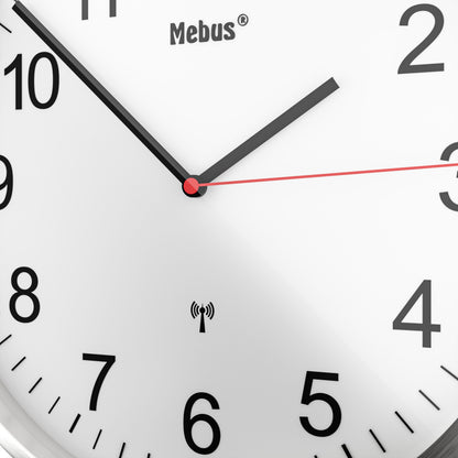 Mebus Funkwanduhr mit hochwertigem Aluminum-Rahmen, lautlos, Bahnhofsuhr, Klassisches Design, 30 cm, gutablesbar, Couleur: Argent/Blanc, 19411