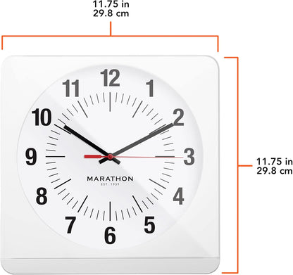 Marathon Klassische, geräuschlose, Nicht tickende Wanduhr, 30,5 cm, quadratische Wanduhr, leicht zu lesen, warmes Bernstein, automatische Hintergrundbeleuchtung, Elegante Kaminuhr