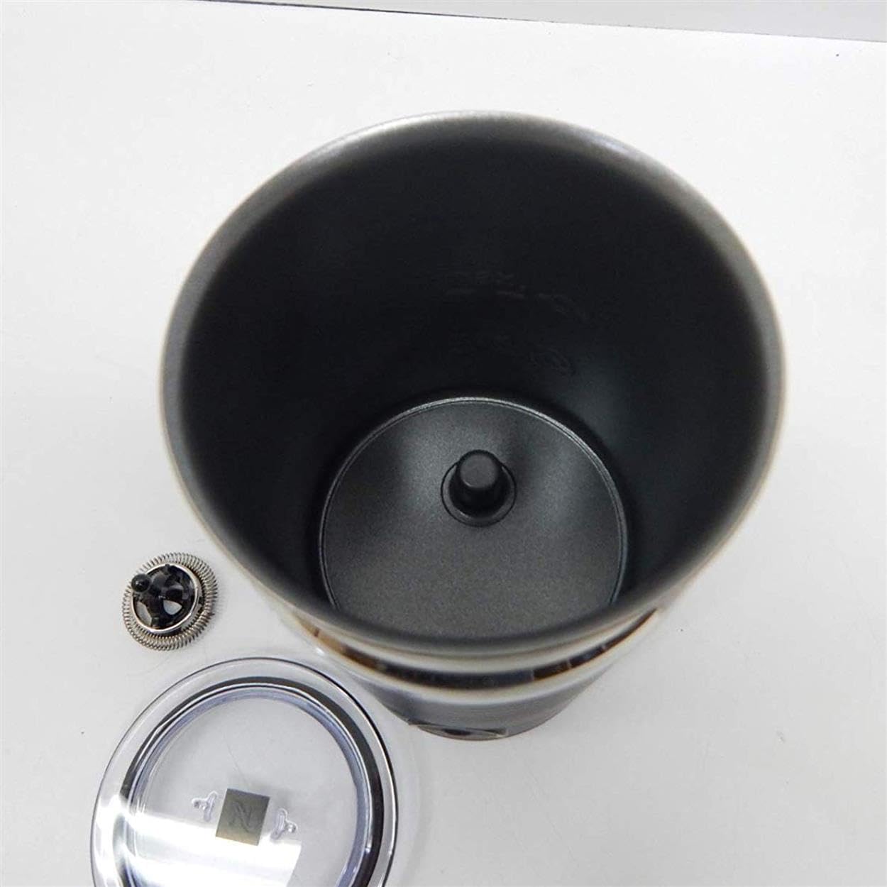 NESPRESSO Aeroccino 3 elektrischer Milchaufschäumer Edelstahl  schwarz 