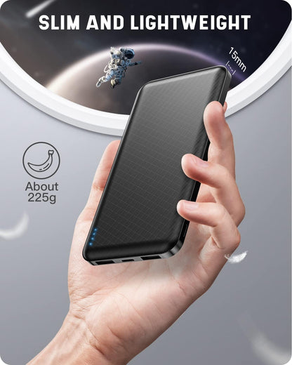 Power Bank, Ultra Slim Leicht 10000mAh Powerbank Klein Aber Stark USB C und 2 USB Ausgängen