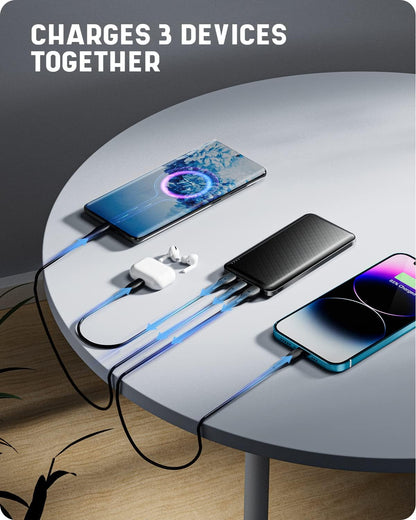 Power Bank, Ultra Slim Leicht 10000mAh Powerbank Klein Aber Stark USB C und 2 USB Ausgängen