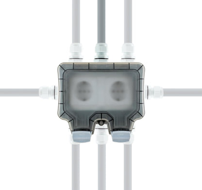 SCHWAIGER SOAD0200 Außensteckdose für Winkelstecker 2-fach, Schnappverschluss, UV-beständig