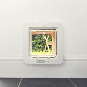 Sure Petcare SureFlap Mikrochip-Haustierklappe Connect, kompatibel mit RFID-Halsbandanhänger und Mikrochip