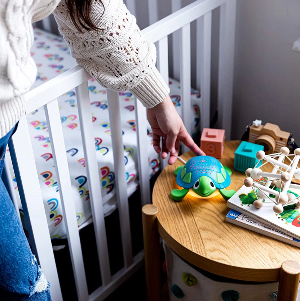 Yogasleep Soundscene Schildkröte - Weiße Geräuschmaschine mit Nachtlicht für Babys